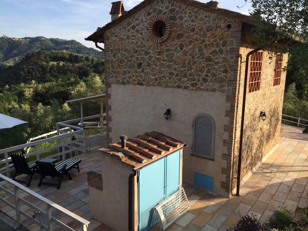 Valuable Rustic Tuscan Swimming Pool, Breathtaking View Of Camaiore Exterior photo